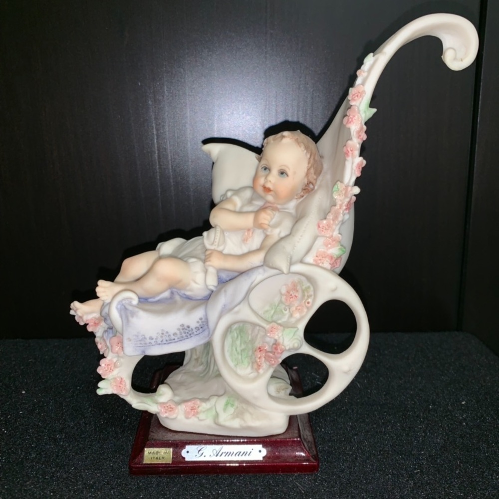 Giuseppe Armani figurine